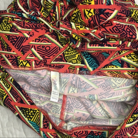 LuLaRoe TC Leggings - Picture 3 of 4